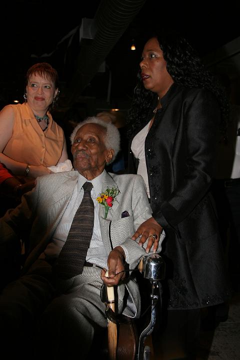 v20070425_HueyLong_is_103 060 